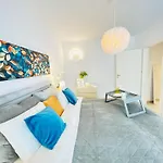 Apartman Sunny & Peaceful Chic Retreat *
