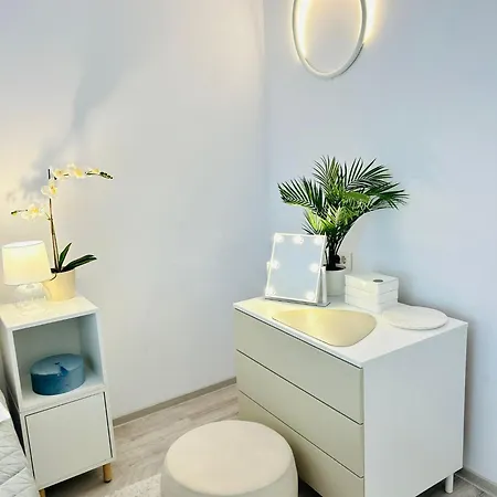 Sunny & Peaceful Chic Retreat דירה *