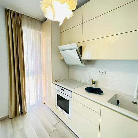 Sunny & Peaceful Chic Retreat דירה