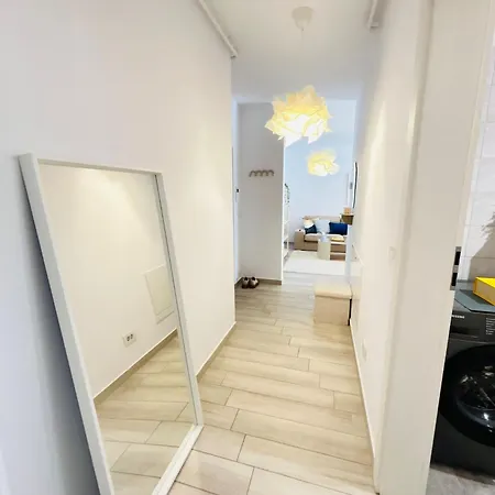 Apartman Sunny & Peaceful Chic Retreat Temesvár