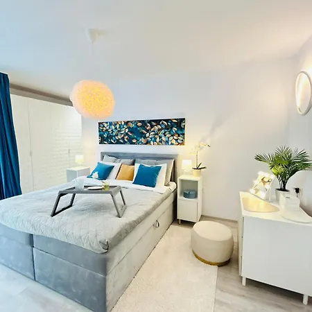 Apartment Sunny & Peaceful Chic Retreat Timisoara