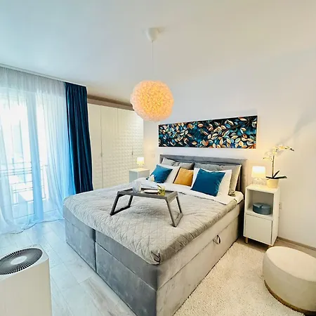 Apartment Sunny & Peaceful Chic Retreat Timisoara