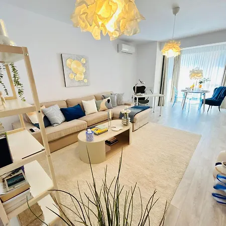 Apartment Sunny & Peaceful Chic Retreat Timisoara