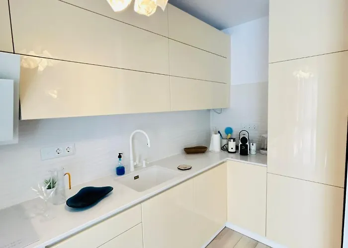 Sunny & Peaceful Chic Retreat Timişoara